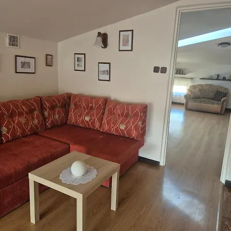 100 M Dla 4 - 8 Osob Apartment *